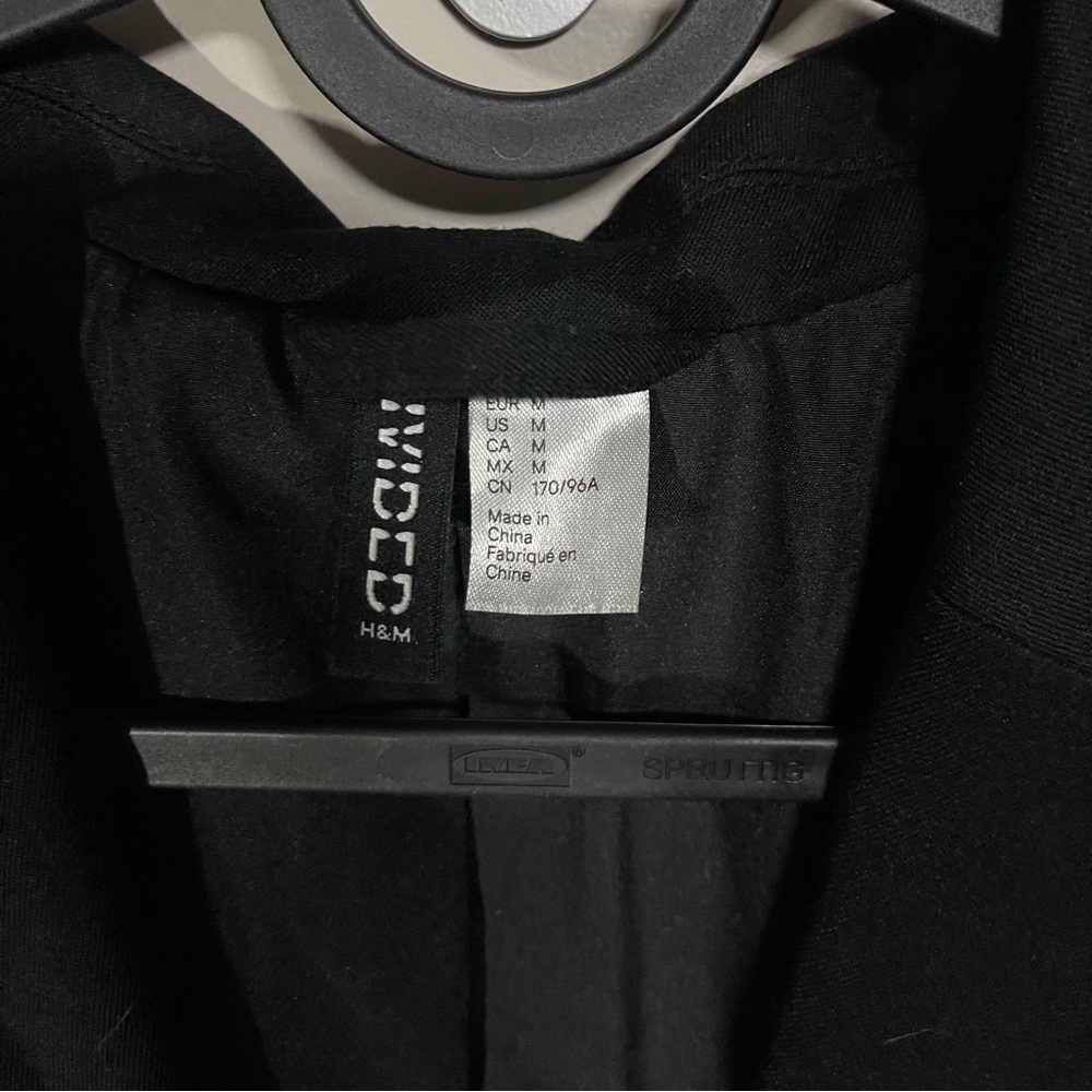 H&M Blazer - Picture 3 of 3